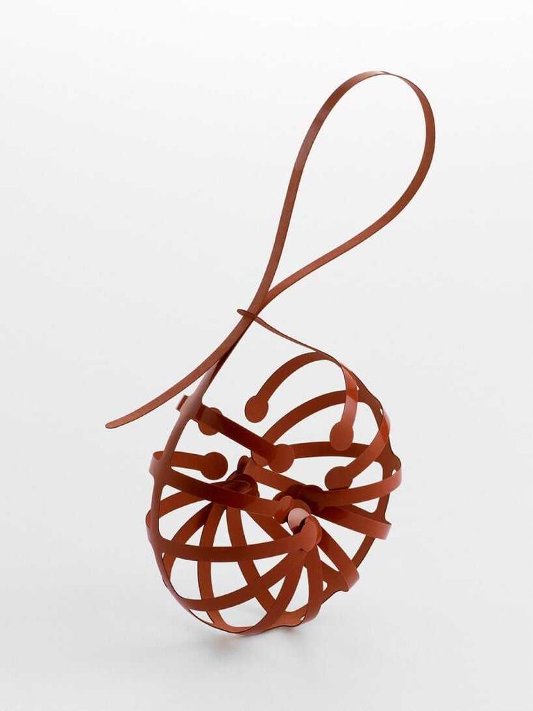 TAKT PROJECT engineers packaging solutions by warping paper with (6).jpg